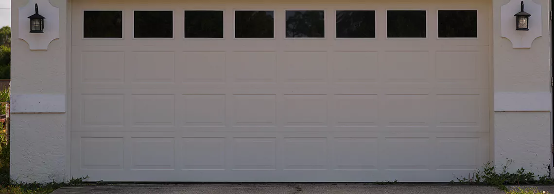 First United Universal Series Garage Doors Installers in Town n Country, Florida