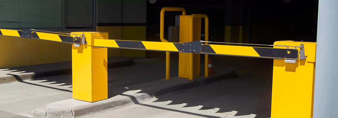 Residential Parking Gate Repair in Town n Country, Florida